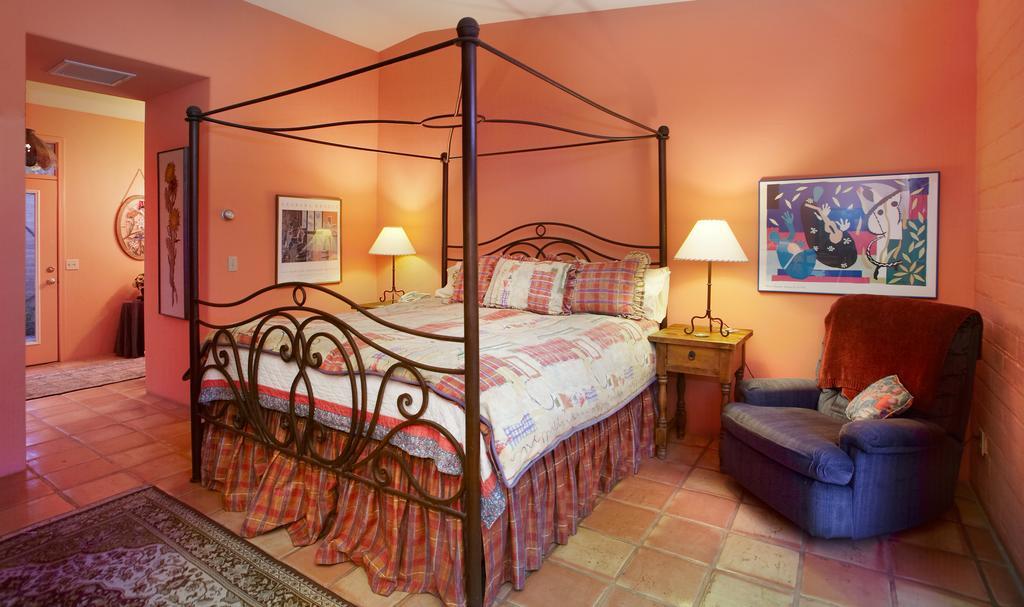 Cactus Cove Bed And Breakfast Inn Tucson Room photo